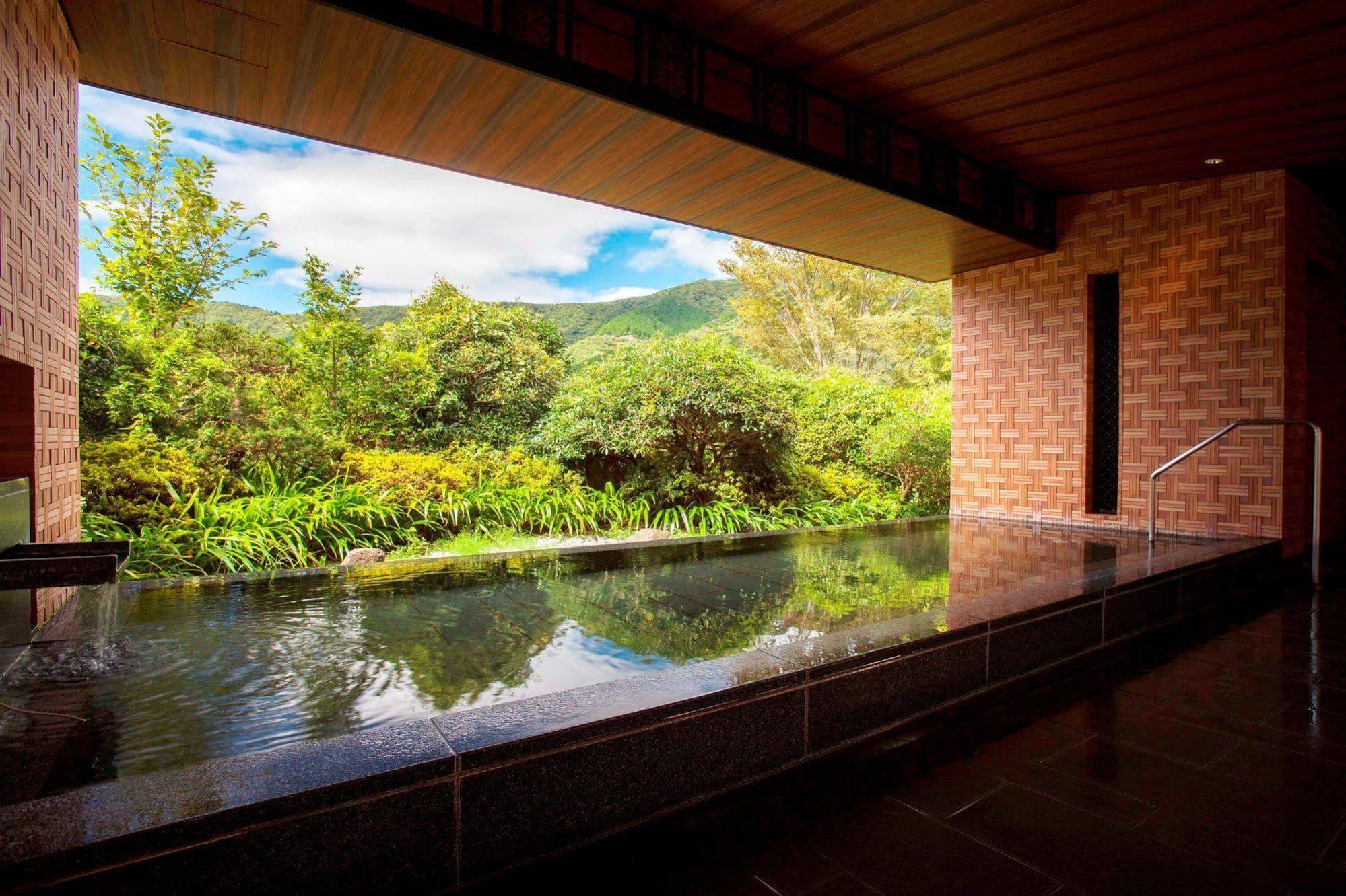 Sengokuhara Hotel 4*